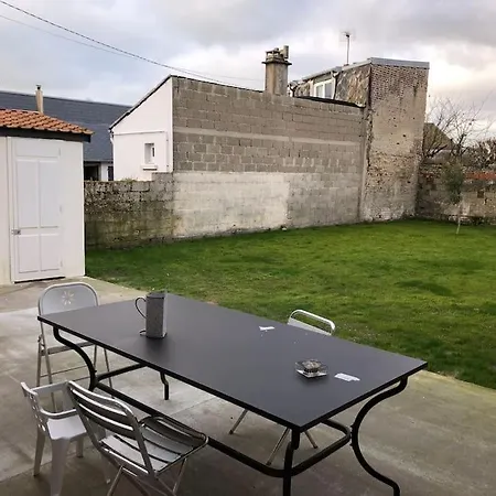 Сasa de vacaciones Maison De Pecheur+ Jardin 5 Min A Pieds De La Baie *